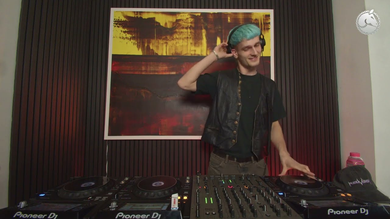 Noir Cast #45 AKIIM - Hard Groove DJ Set from Hamburg