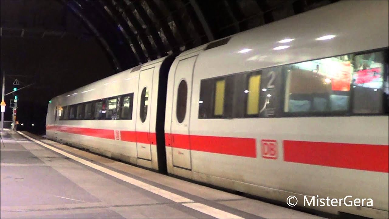 Berlin Hauptbahnhof bei Nacht - Teil 1/2