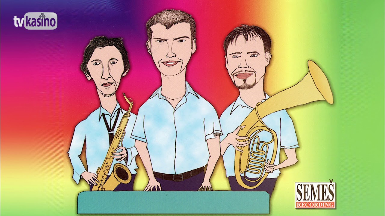 Kortina: Štyri páry bielych koní