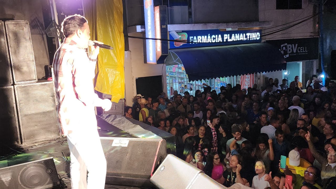 Frank Aguiar está ao vivo! em Planaltino Bahia BA