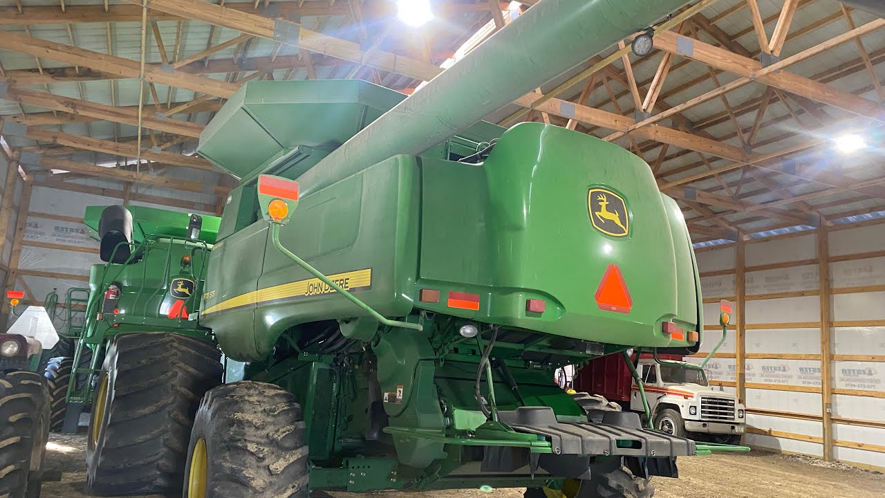 Осмотрен John Deere 9770 114000$
