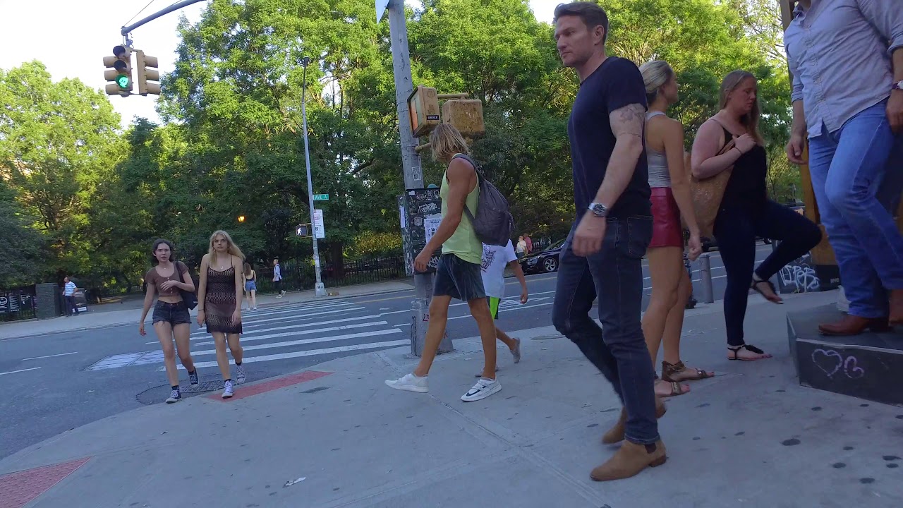 [4k] New York Walk Around East Village / Lower East Side