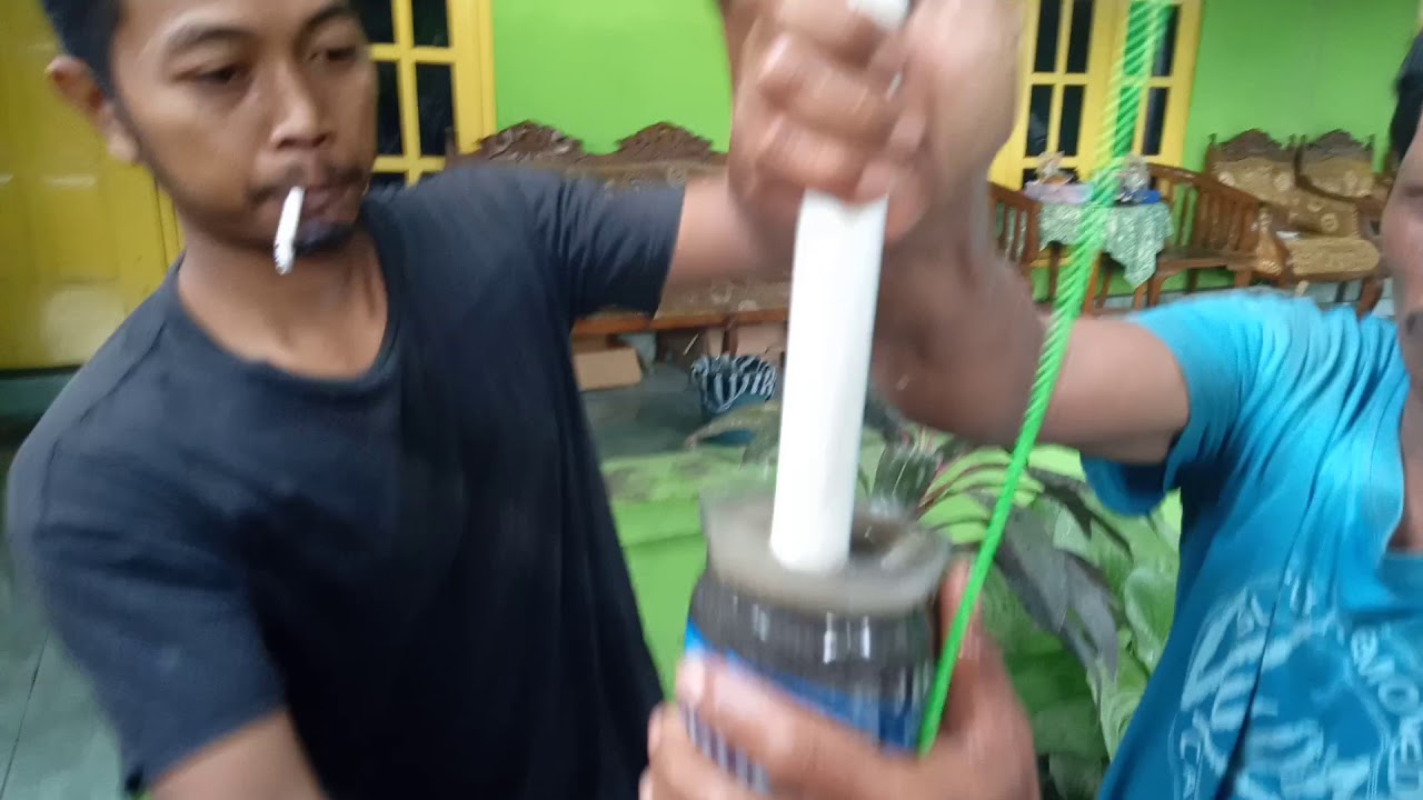 Gokil, Cara Menguras Pasir pada Pembuatan Sumur Bor