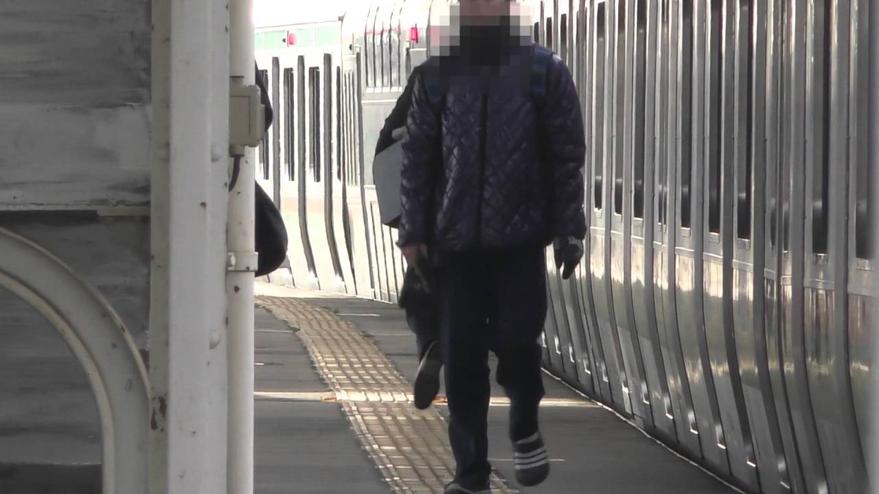 高崎線　籠原駅火災に伴い岡部駅にて折り返し運転の様子