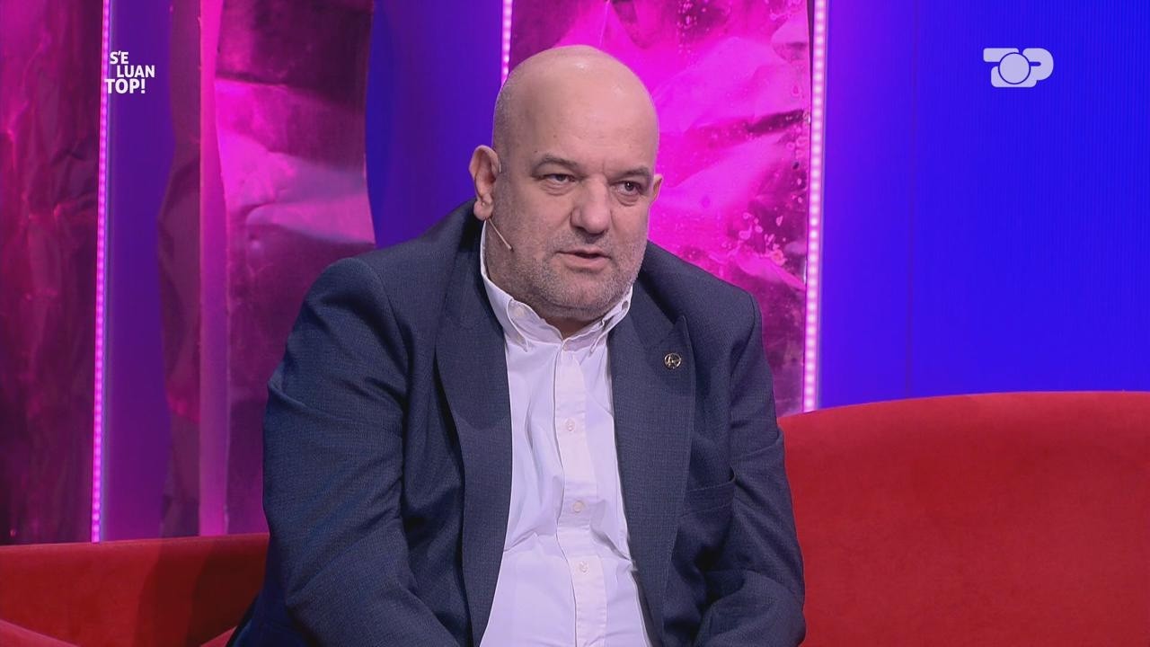 “Një herë motra u hodh nga ballkoni”, rrëqet Vrenozi: Pasi qëndroi 1 javë pa gjumë, pësoi goditje…