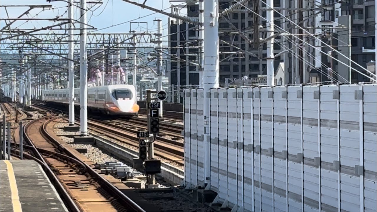 台灣高鐵高速通過新竹站合輯#台灣高鐵 #高鐵 #700t #thsr #高速通過