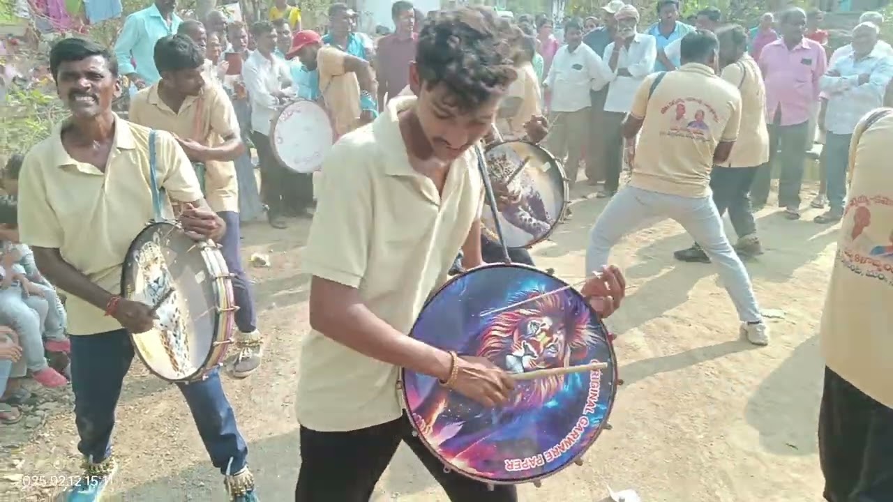 మనుబోతుల రాజు డప్పు కళాబృందం దీక్షకుంట 9177163393 9581506560