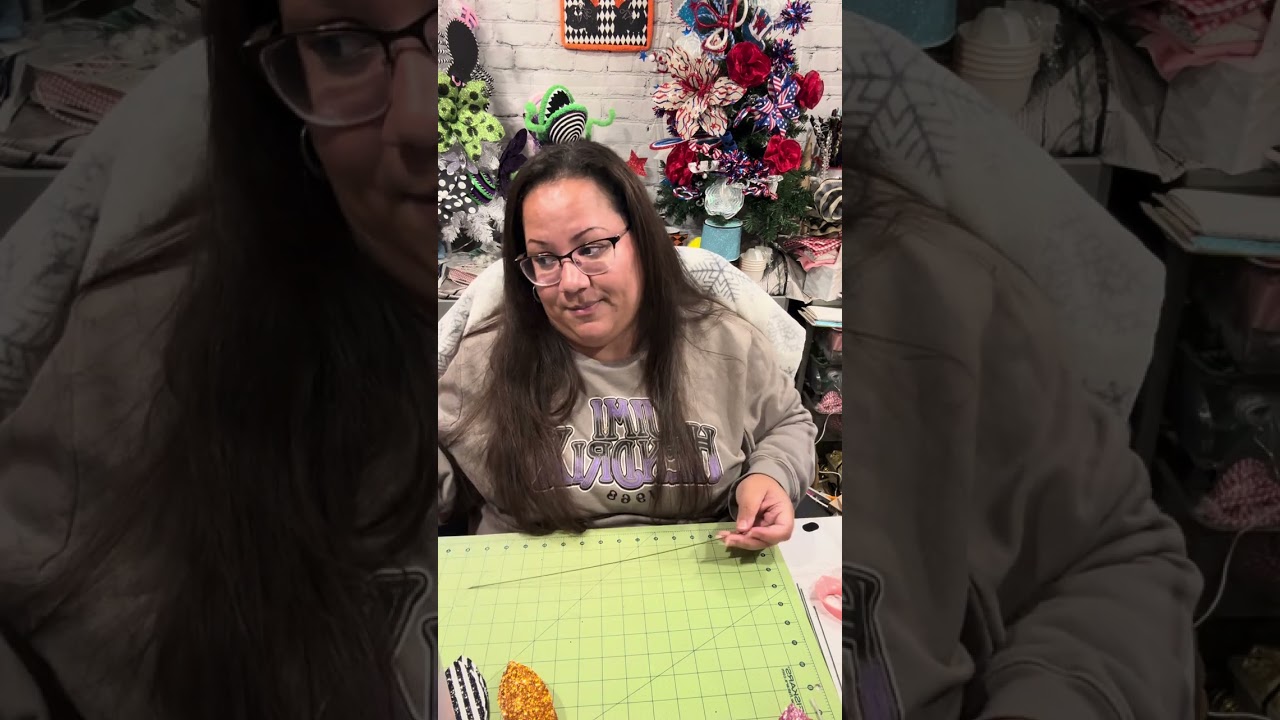 Making a Halloween petal spray with glitter faux leather sheets!