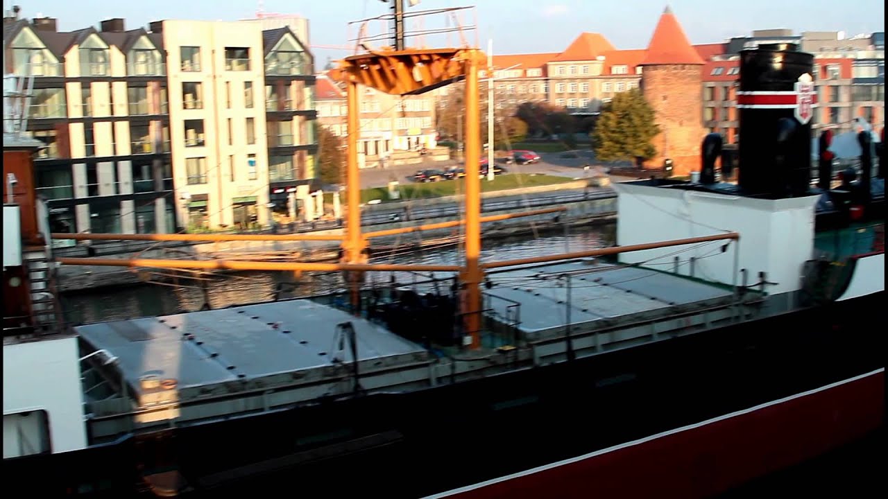 Sołdek płynie do stoczni