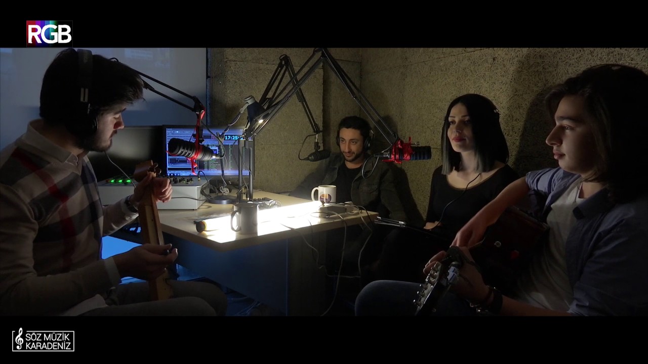 Söz-Müzik Karadeniz / Divane Aşık Gibi - Hazal Babalık