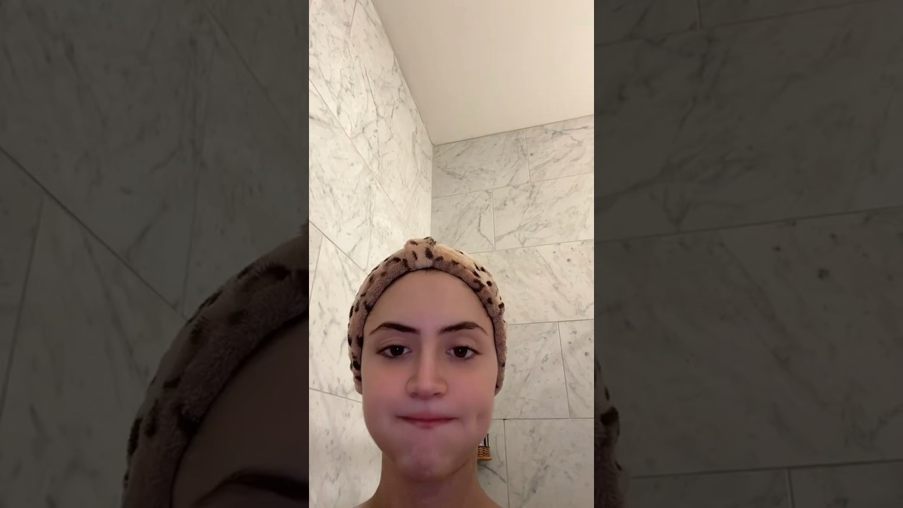 Getting a SPRAY TAN for the first time (gone&hellip; idk?)