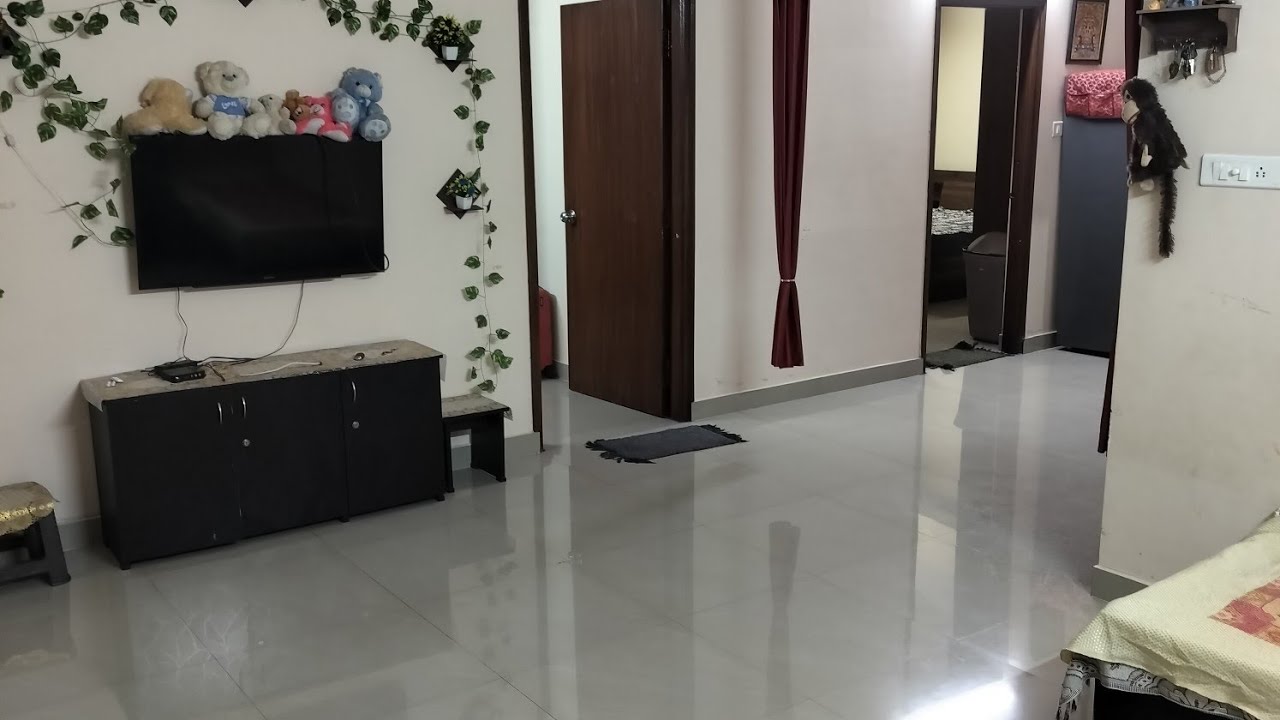 Flat Tour video