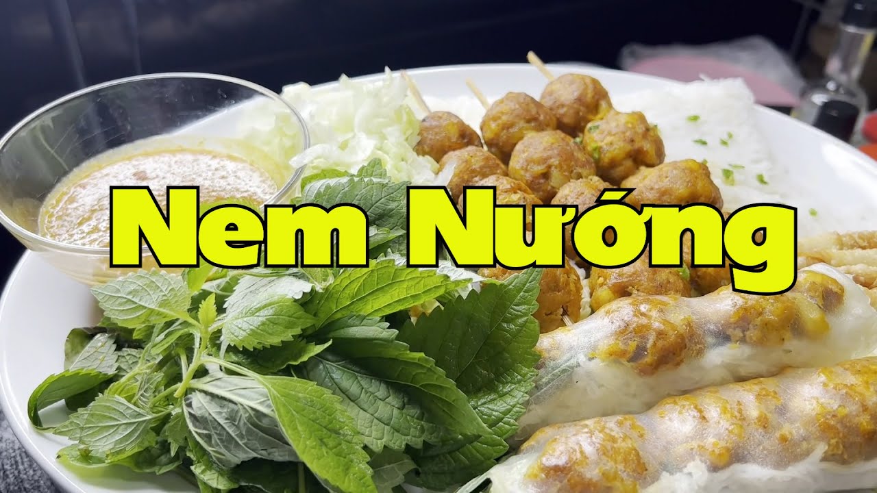 Жареные спринг-роллы, очень вкусно, всей семье стоит попробовать.