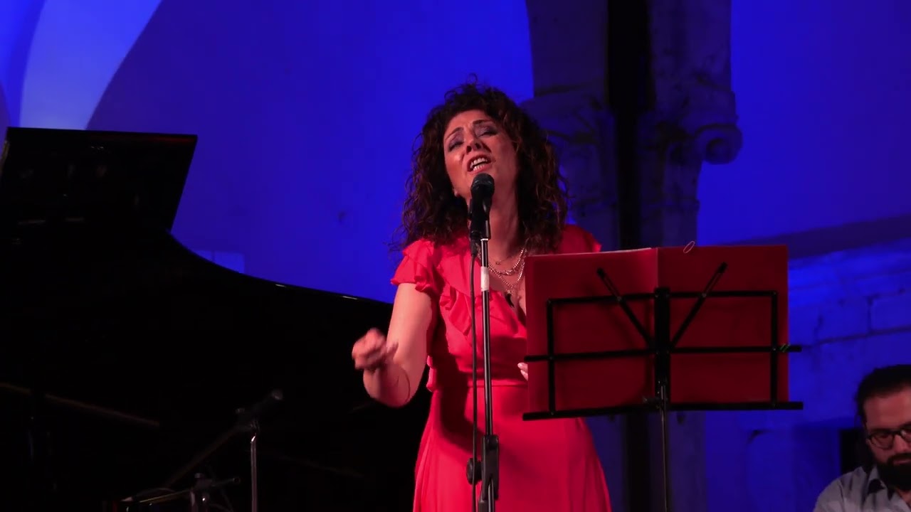 Canto devozionale alla Madonna del Sacro Monte di Novi Velia - Paola Salurso