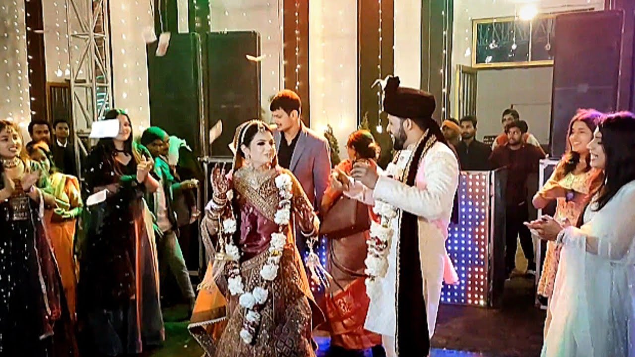 Suprise Dance By GROOM For BRIDE🫶🧿❤️@Neeshu_Tyagi #neeshutyagi #bridaldance #groomdance #surprise