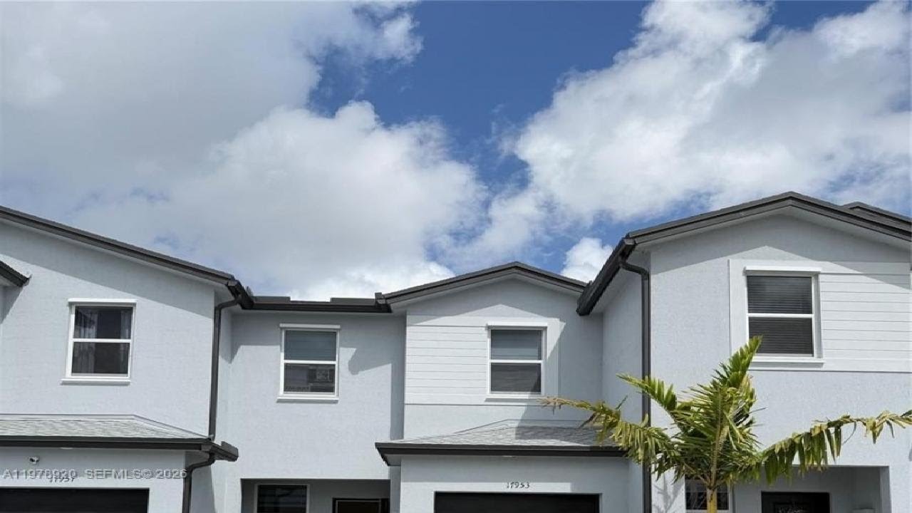 17953 SW 359th St, Homestead, FL Presented by Julio Ruiz.