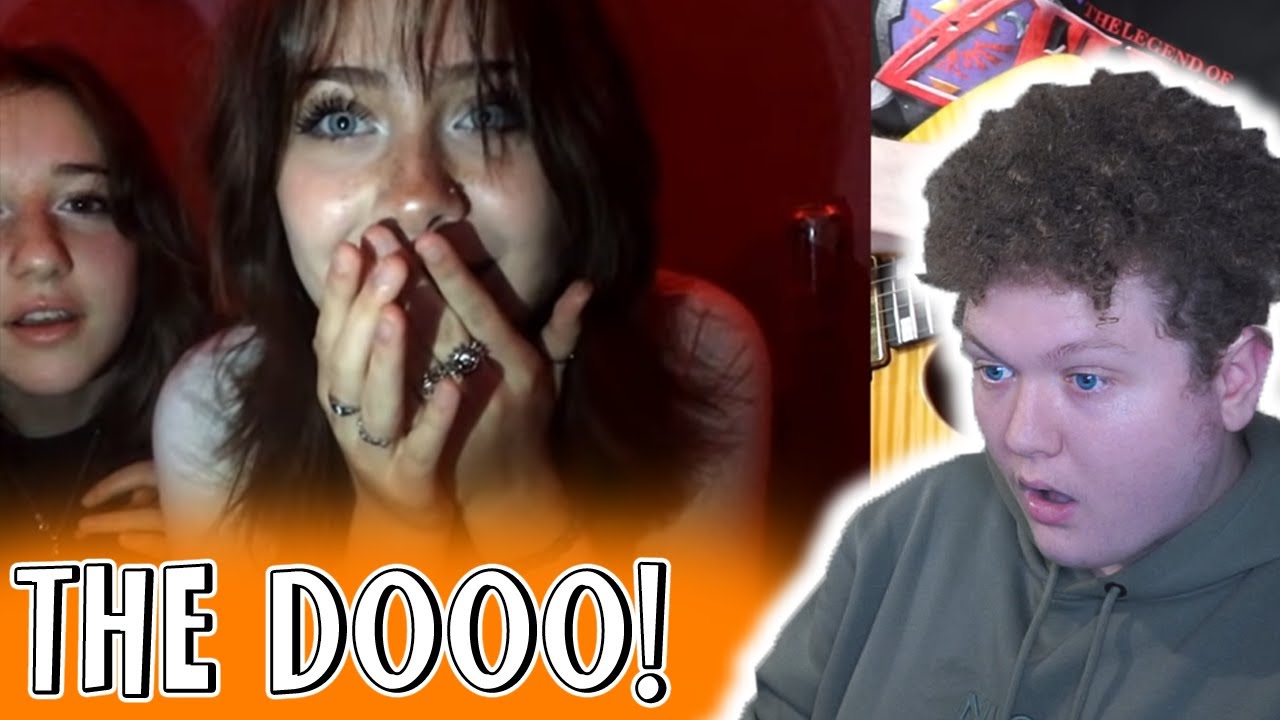 Playing Guitar on Omegle but I play MEME songs | @TheDooo REACTION