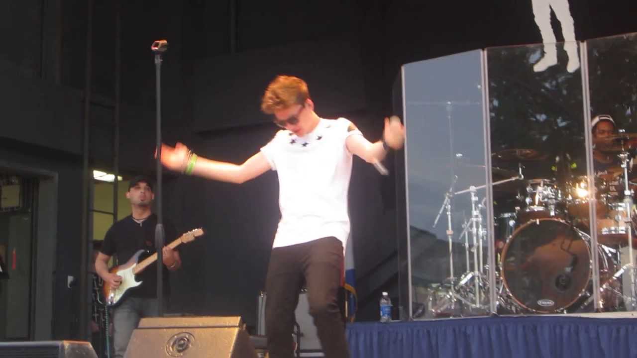Take Off (Live @ Rye Playland 6/2/13) - Conor Maynard