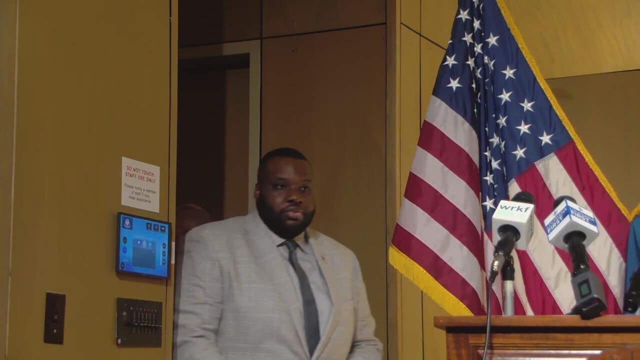 Larry Davis qualifies for Louisiana 6th District election
