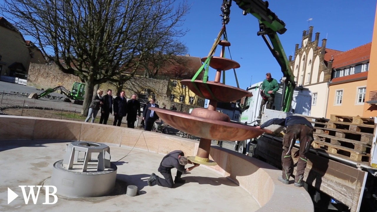 Der Bierbrunnen ist zur&uuml;ck in L&uuml;bbecke