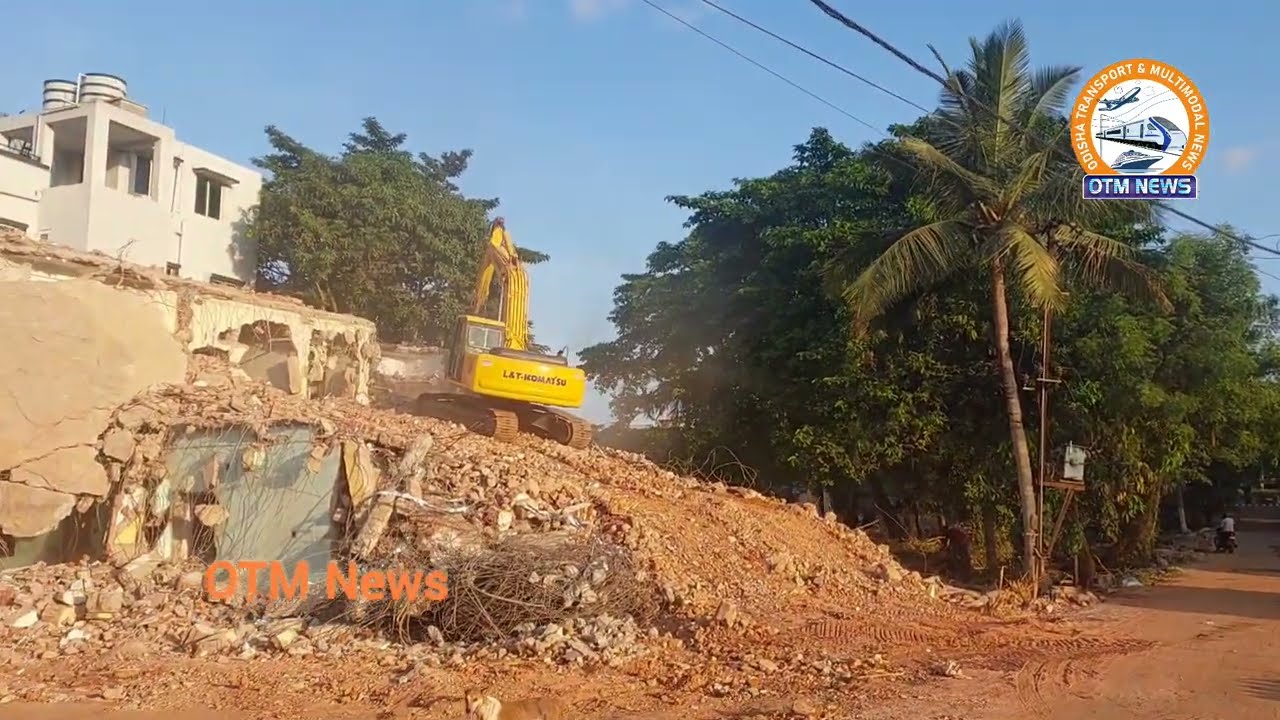 Bhubaneswar Left Parallel road work progress