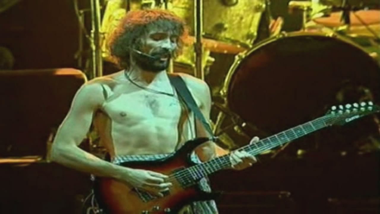 Extremoduro - Buscando una luna [Yo, Minoria Absoluta 2002 DVD]