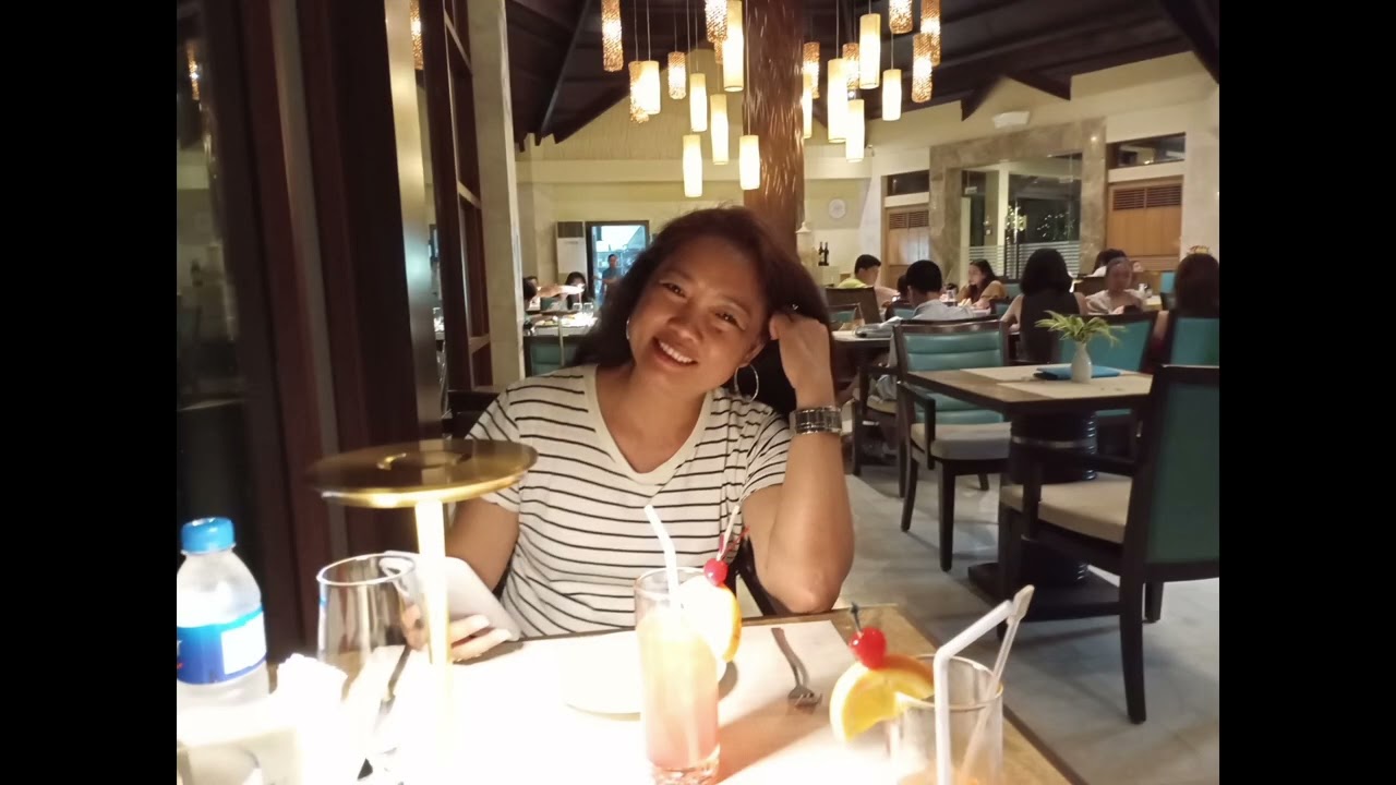 Amazing fireworks display at Hennan Resort Panglao  #fireworks #display #viralvideo #fyp