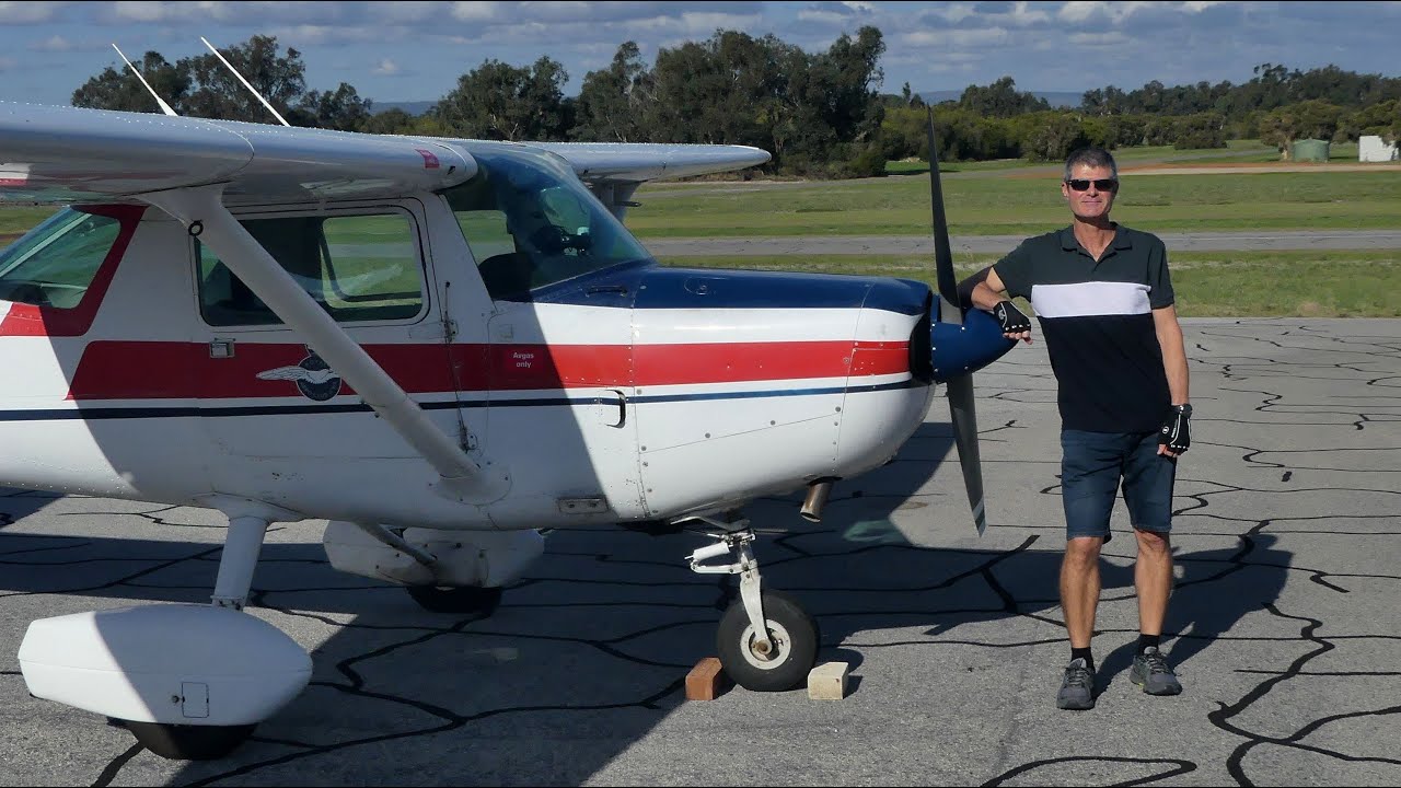 Cessna A152 Aerobat aerobatics (full size)