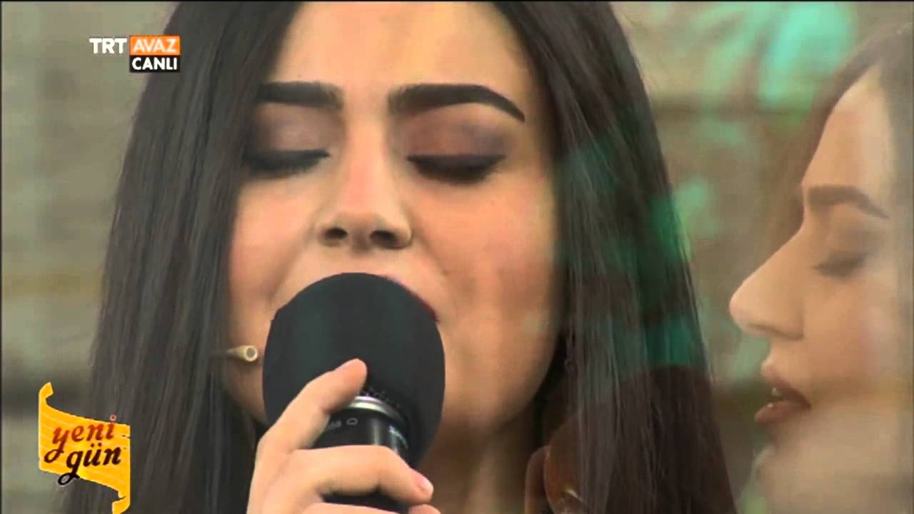 Elif Buse Doğan - Asker Oldum Giydim Yelek - Yeni Gün - TRT Avaz
