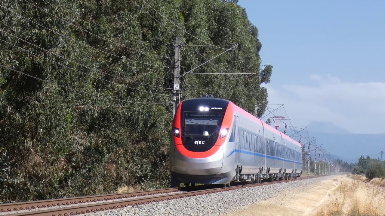 Modernos trenes SFB 500 Santiago - Curicó a gran velocidad