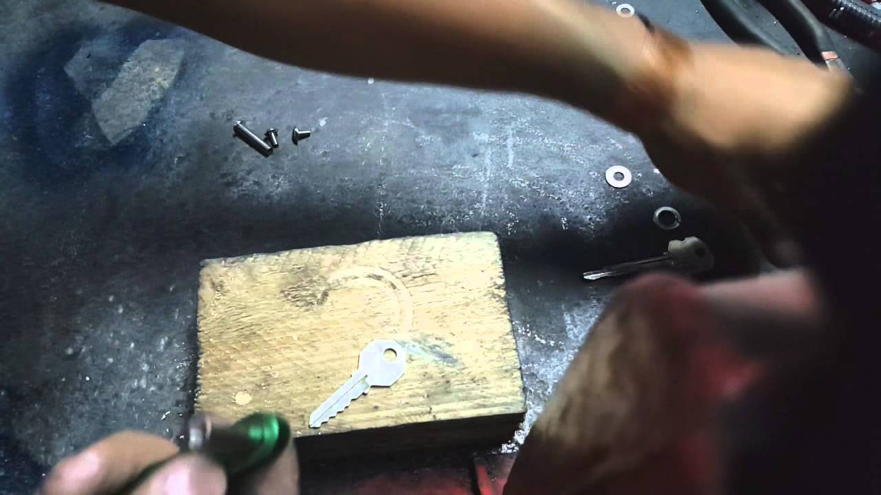 Tutorial: Fabricar organizador de llaves abatible