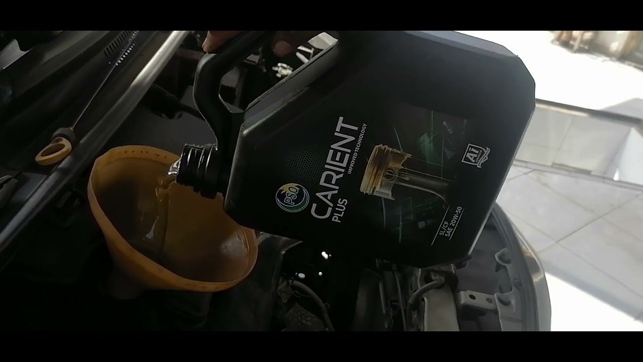 PSO carrient plus 20w50 #vitz #oilchange #short #youtube #youtubeshorts #toyota #lubricant