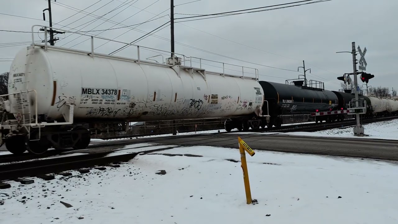 A pre-merger UPNS manifest train meeting a NS manifest train.