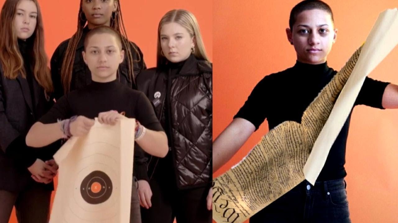 Photo of Parkland Student Ripping Constitution Is Fake