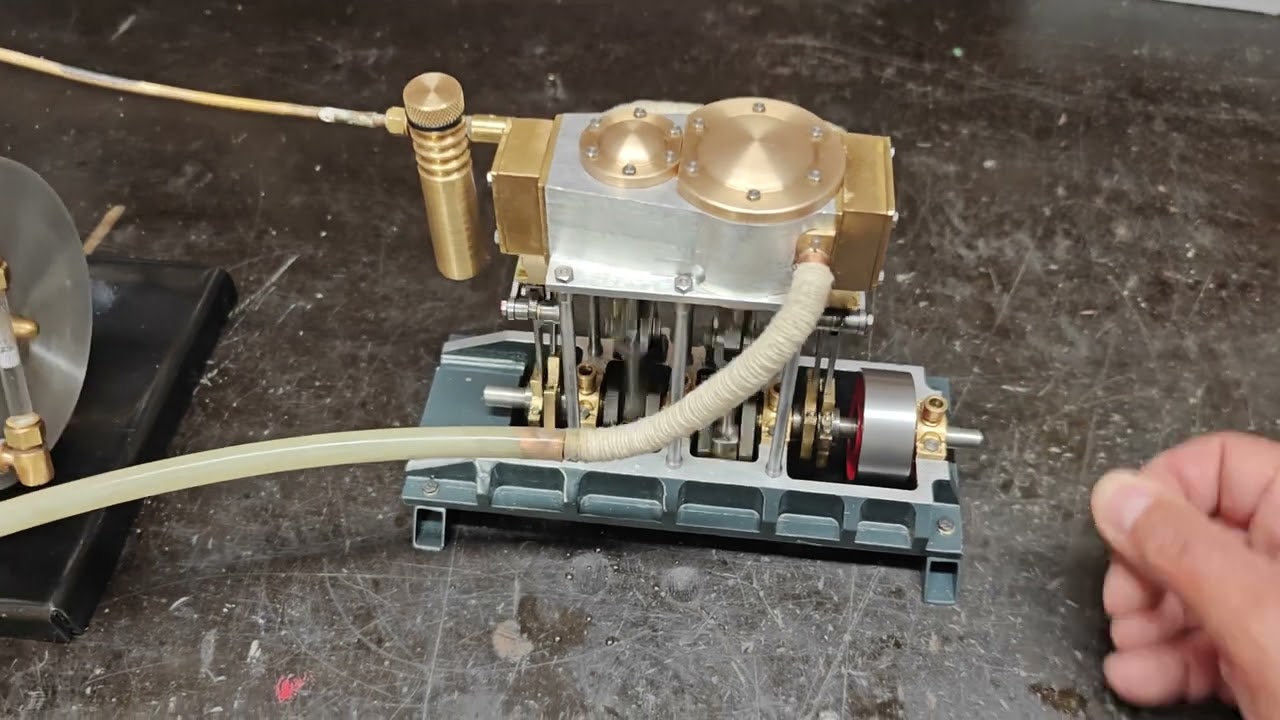 Test à la #vapeur  de la machine compound JRS20 (Plan Jean-Roland SANDT)  #steam #dampf RC