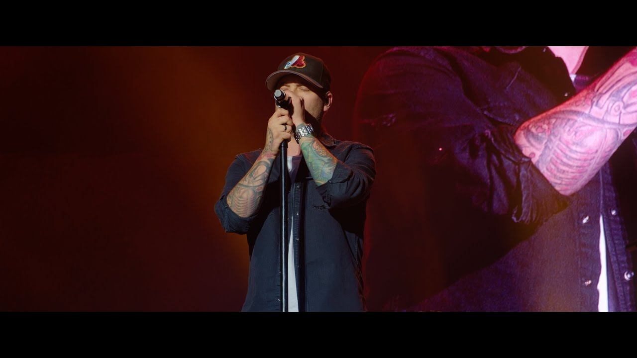 Dallas Smith - Use Me (Live At Country Thunder)