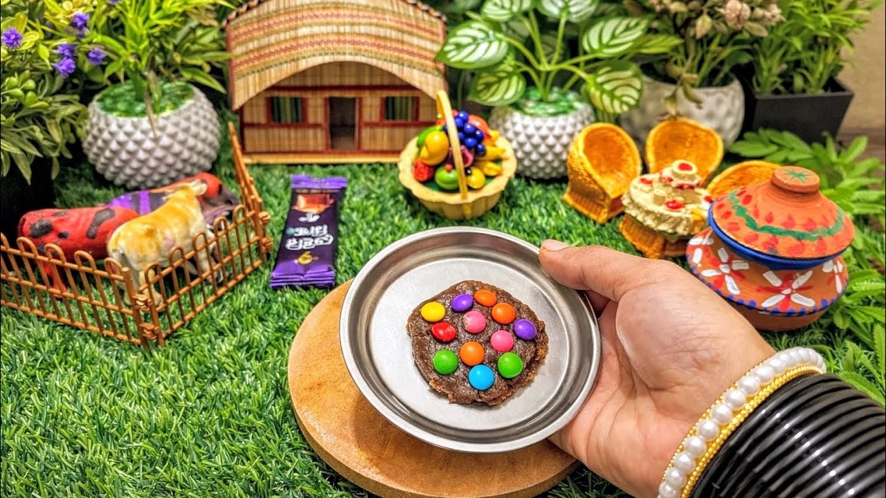 Miniature make dairy milk chocolate 🍫 cake 🎂.#Miniature@smallkitchen#