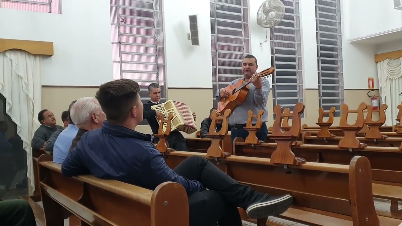 CCB hino 61 - tocando Irmão Jarlei Erechim