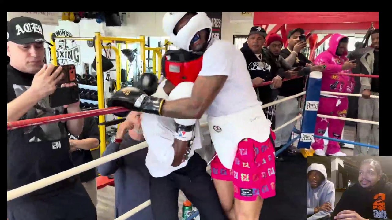 BlueFace sparring Keyshawn Davis (reaction)