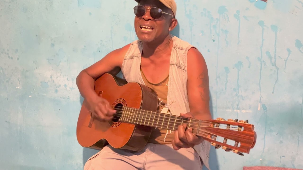 Demain je pars déjà - Cover Bihel Ivoula