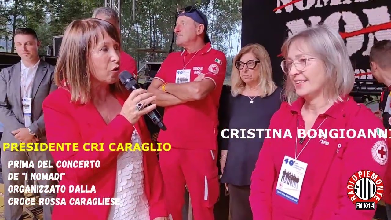 La Croce Rossa di Caraglio sul palco de I Nomadi per ringraziare il pubblico