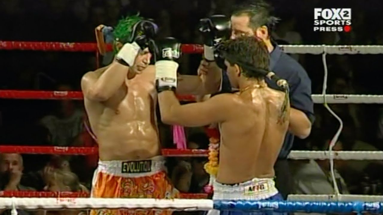 Bruce "Preacher" Macfie Vs Clayton Collyer - Evolution Muay Thai 5