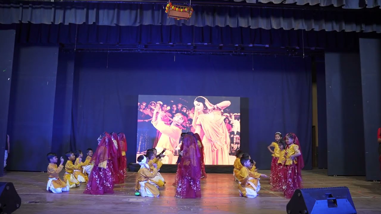 🎬Lagaan Dance Performance by 1st Standard Students 💃🕺| Annual Function Special🌟