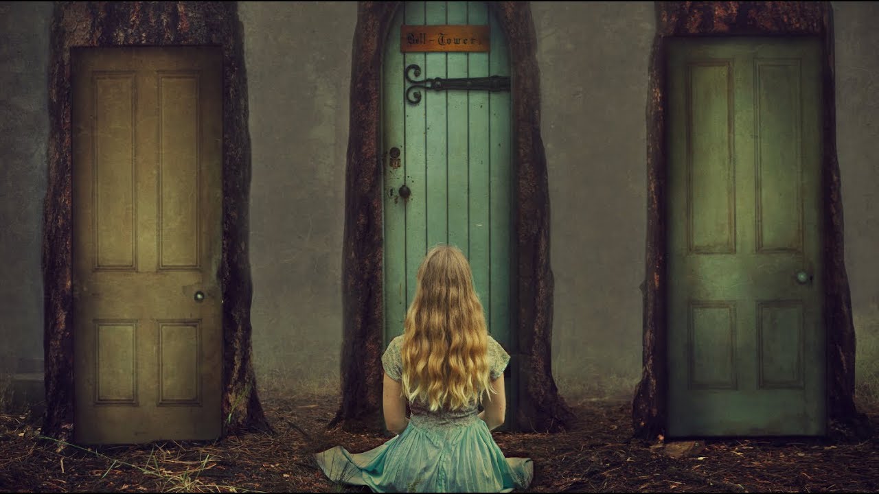 Brooke Shaden Shooting & Editing