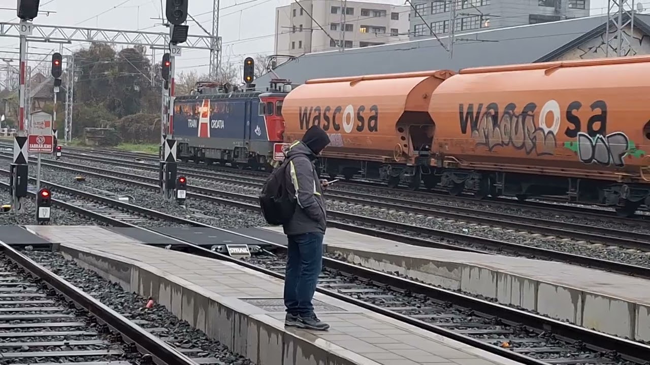 Trans Cargo 2297 - Lokomotiva UČKA H - THM TC i Wascosa vagoni kroz Zg.Zapadni.