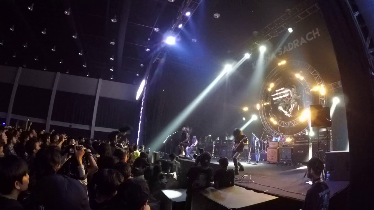 Sucker Head feat Roy Jaconiah - Simphoni Kehidupan | Live at Hammersonic 2017