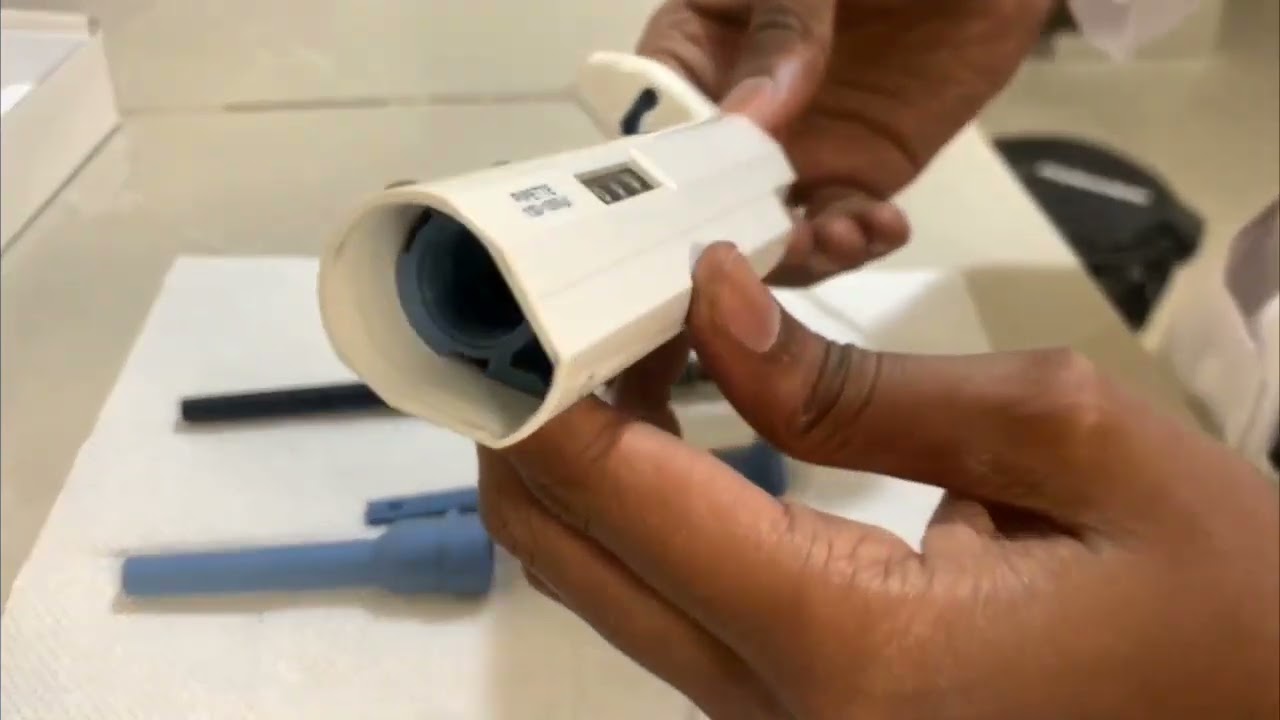 HOW TO OPEN/DISASSEMBLE A MICROPIPETTE 