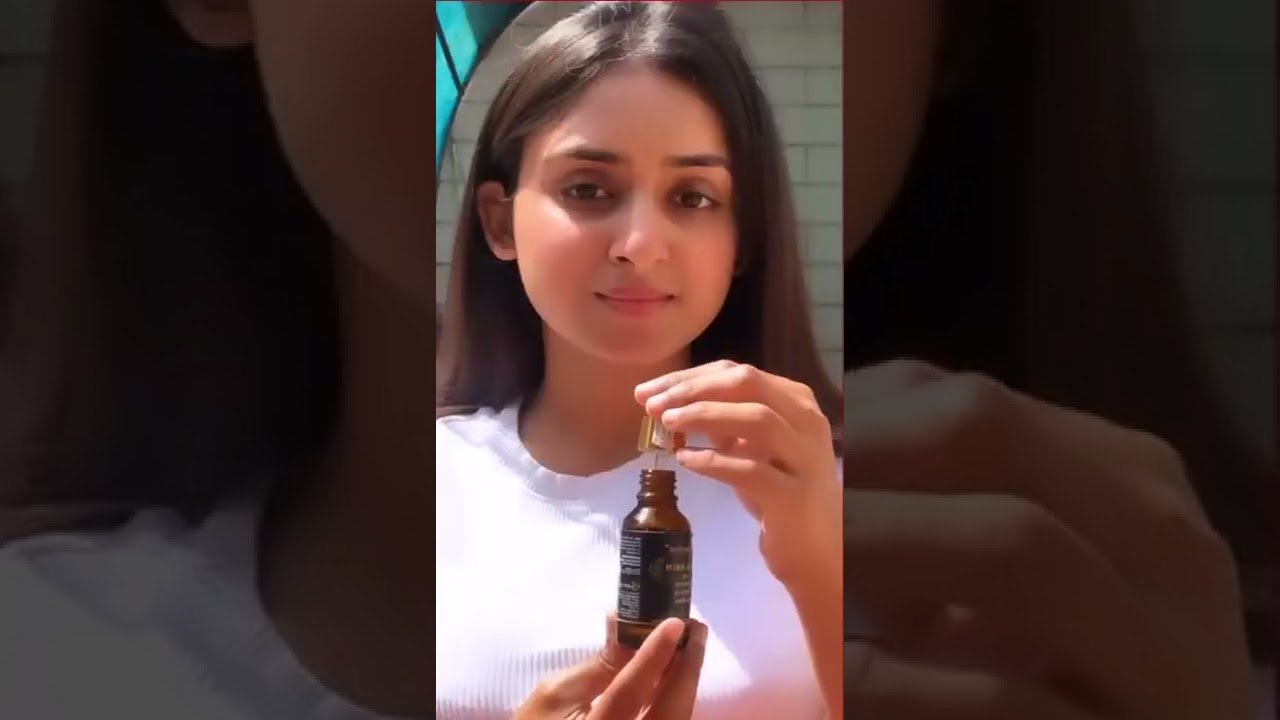 Golden Dust Ayurveda Facial Serum Oil Non Chemical Product.