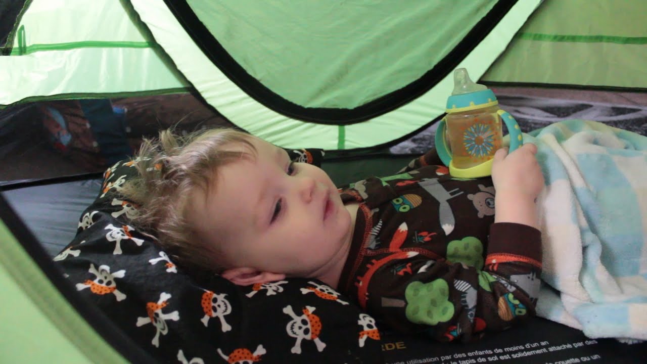 Kidco Peapod Plus Children's Travel Bed Review and Demo