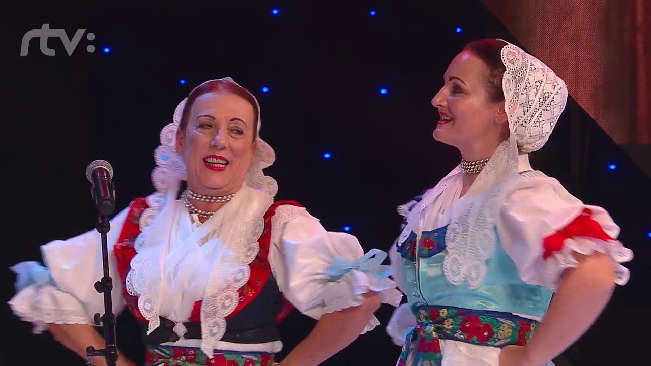 Ženská spevácka skupina Kamarátky - Zem spieva
